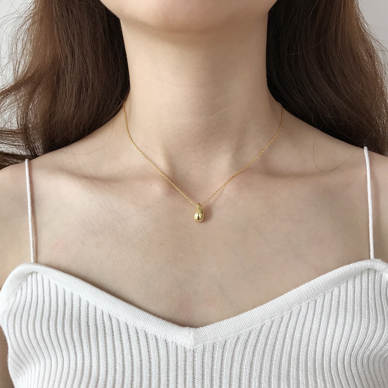 Waterdrop Collarbone