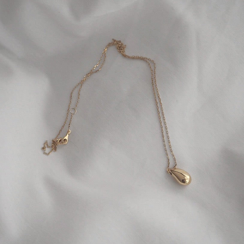 Waterdrop Collarbone