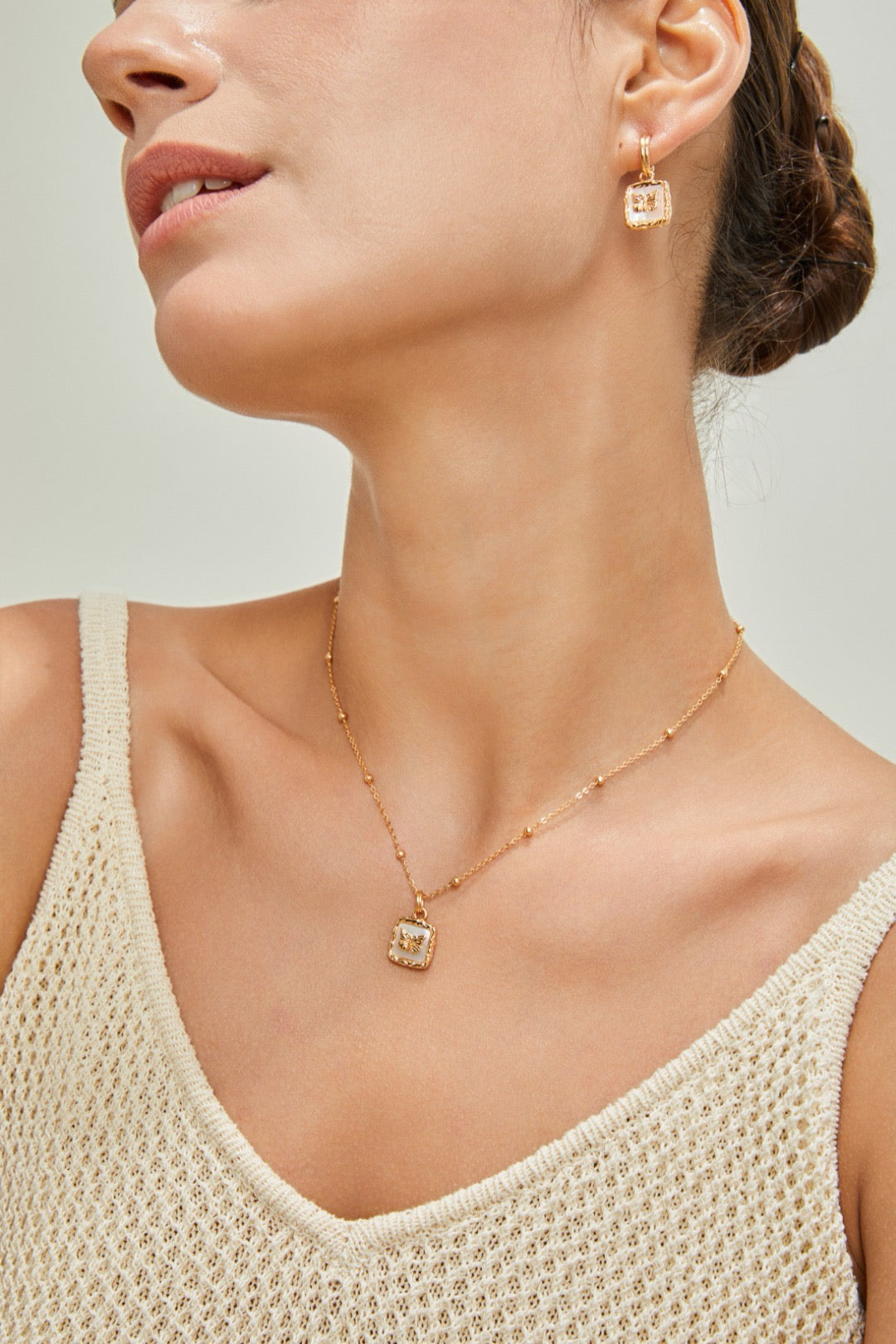 S925 Silver Vintage Gold White Shell Butterfly Necklace