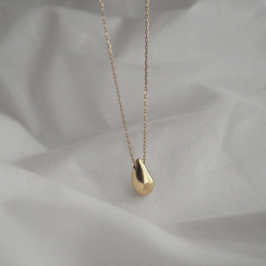 Waterdrop Collarbone